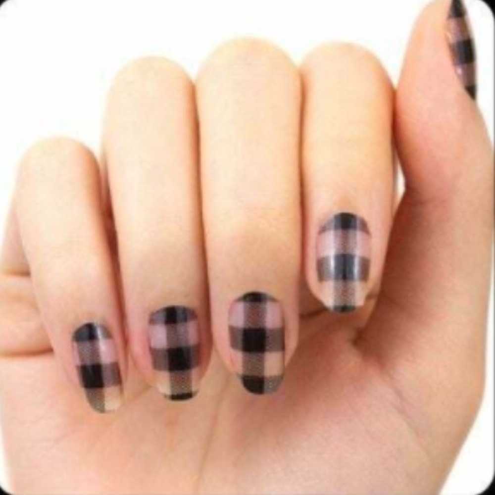 Color Street Plaid About You Nail Polish Strips Black Tan Buffalo Plaid FDL039β